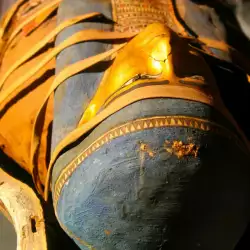 Mummy with Jewelry Uncovered in Luxor