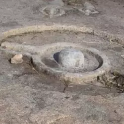 A River in India Dries Up! Signs of Ancient Civilization Found at Bottom