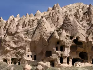 The Underground City of Derinkuyu Hides Many Secrets