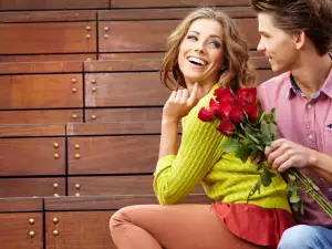 Cancer Woman and Sagittarius Man Love Compatibility