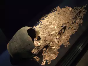 Ten Tons of Coins Discovered in Ancient Tomb