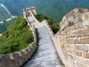 World Wonders: The Great Wall of China