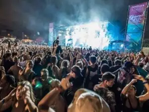 The Ghost of a Girl Shocks Music Lovers at Rock Festival in Australia