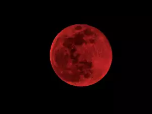 Blood Moon Lunar Eclipse in Aries