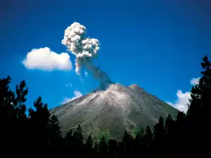 If Yellowstone Erupts it Will Cover the Entire US in Ash!