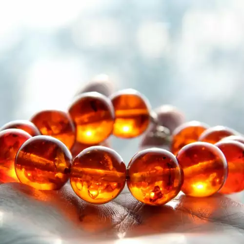 Amber - Meaning, Powers and Properties