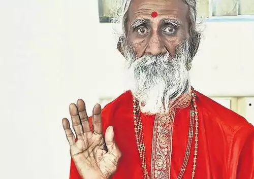 Secret of the Indian Man who has Not Eaten or Drunk in 75 Years Revealed