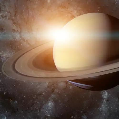 Check out Saturn`s Spectacular Northern Lights