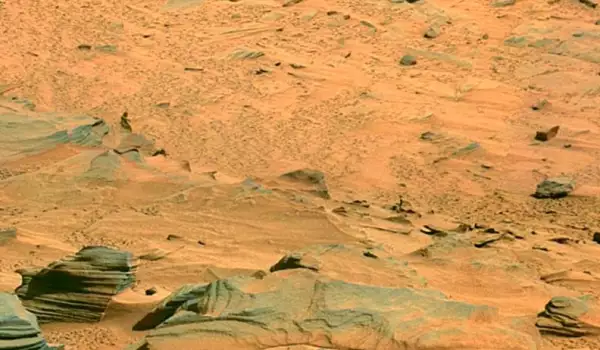 Woman on Mars