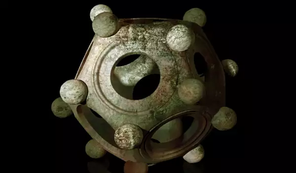 Roman Dodecahedra