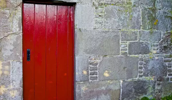 Red Door